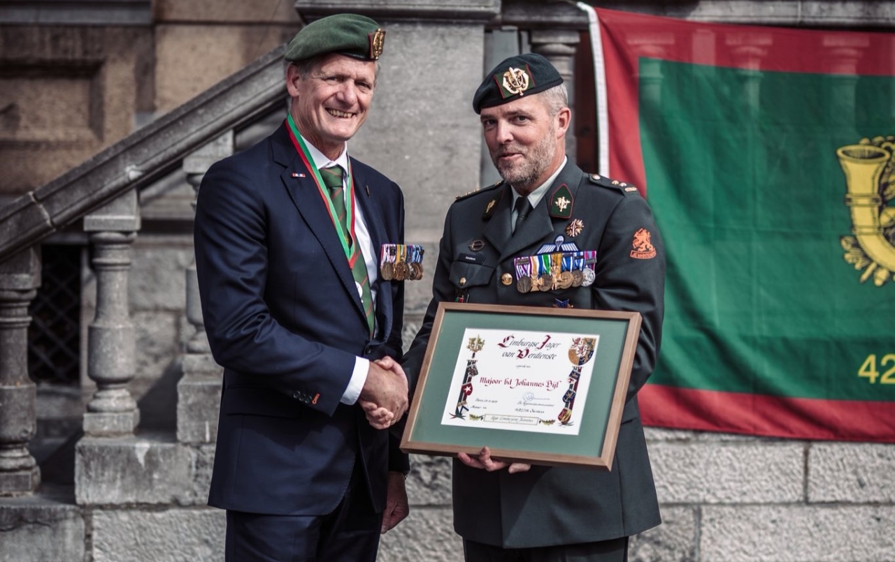 Jan Bijl Limburgse Jager van Verdienste’